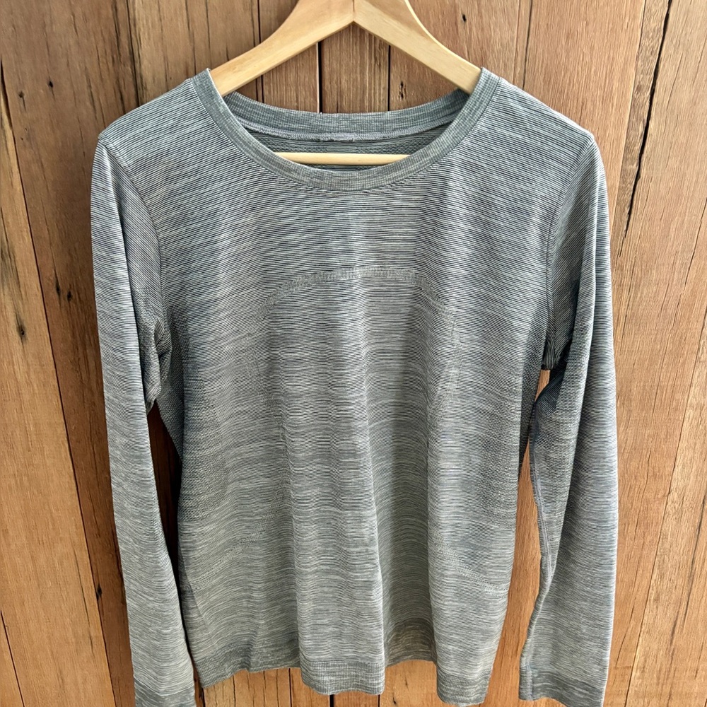 Lululemon Swiftly Relaxed Long Sleeve